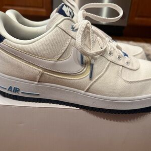 Nike Air Force 1 PRM Men’s Sneakers